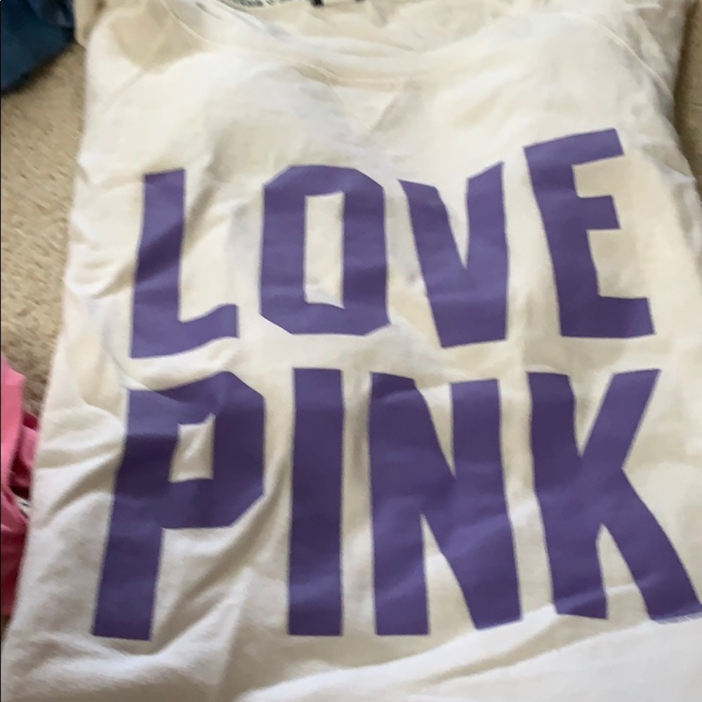 White sweatshirt quarter length sleeves